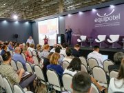 Equipotel abre sua 58ª edição com os maiores nomes do turismo do Brasil