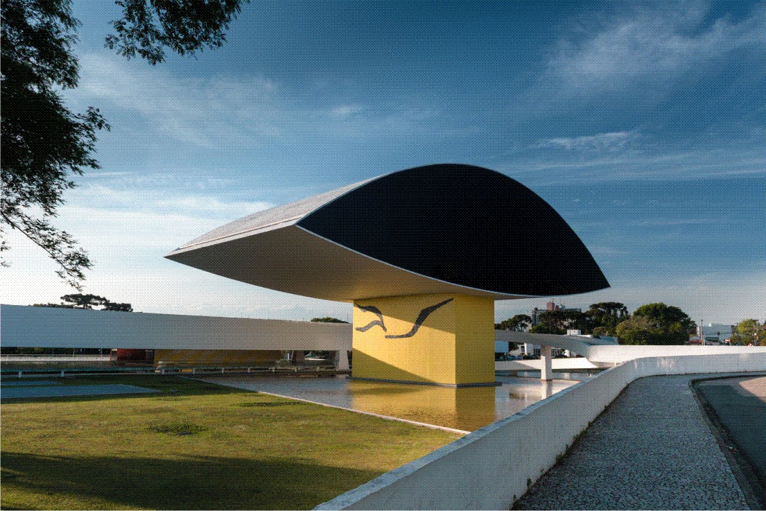 Museu Oscar Niemeyer comemora 19 anos