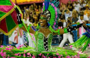 Folga de carnaval depende de regras estabelecidas por cada município
