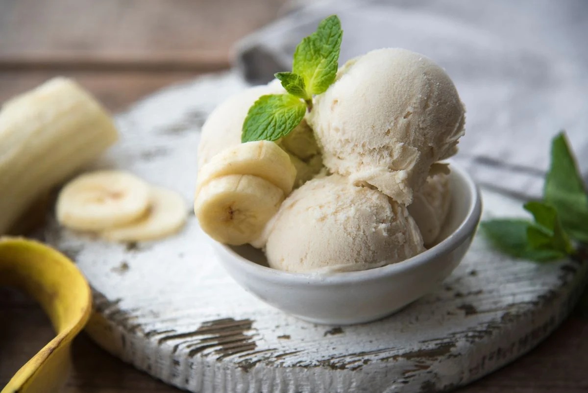 Nutricionista ensina opções nutritivas de sorvetes e sobremesas