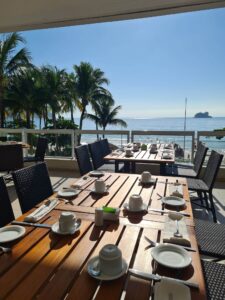 Fim de semana da Vovó Legal e Théo em um hotel cinco estrelas