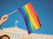 Entenda a importância da cidadania europeia para casais LGBTQIA+