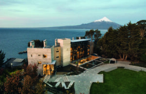 Hotel-boutique combina alta gastronomia e atendimento personalizado na Região dos Lagos e Vulcões, ao sul do Chile