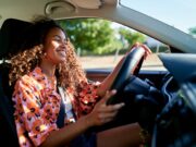 User Drive tem serviço com botão de pânico e motoristas mulheres para proporcionar mais segurança e conforto às passageiras