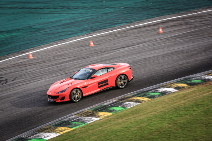Festival Interlagos 2025 vai oferecer superesportivos pra test drive