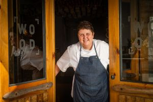 A gaúcha Roberta Sudbrack é a Chef do novo Restaurante Ocre, do Wood Hotel, em Gramado
