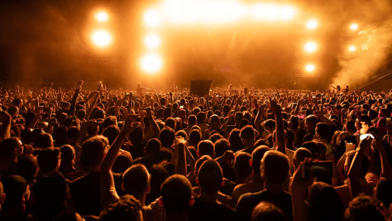 Turismo musical em alta grandes eventos musicais movimentam o turismo