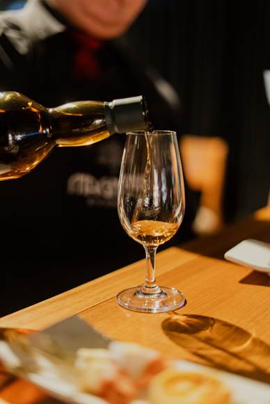 KLP Whisky Society promove degustação de rótulos das regiões da Escócia
