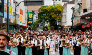 40ª edição da Oktoberfest Blumenau movimenta turismo e ocupação hoteleira