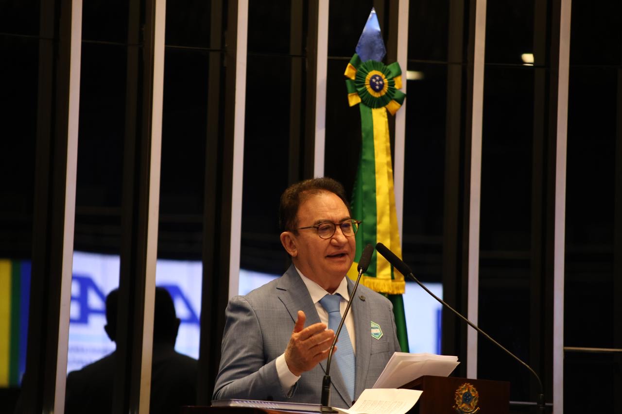 ABIH Nacional é homenageada no Senado Federal pelos seus 89 anos de contribuição à hotelaria brasileira, em sessão solene com mais de 200 participantes