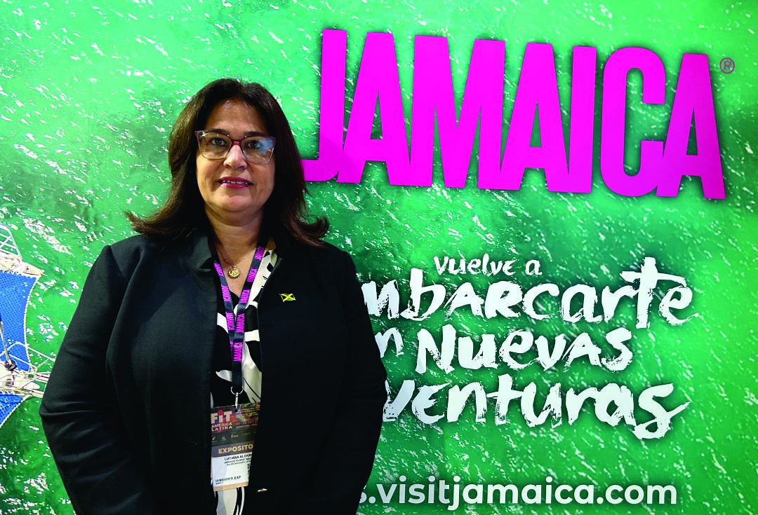 Luciana Alonso da Jamaica Tourist Board, destaca luxo, espiritualidade e ecoturismo na FIT Latin America