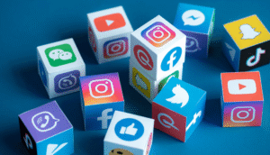 Viajantes preferem buscar informações sobre seus próximos destinos nas redes sociais, aponta pesquisa