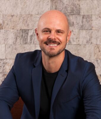 37° Festuris: Tiago Costa, CEO da ODB Comunicação, destaca a força da reputação e das conexões estratégicas no turismo 37° Festuris Tiago Costa, CEO da ODB Comunicação, destaca a força da reputação e das conexões estratégicas no turismo