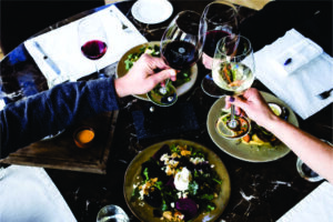 Viagens para celebrar as festas de fim de ano com estilo e sabor