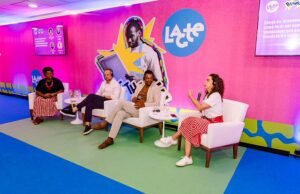 Primeiro dia de LACTE 21 novidades, manifesto contra o feminicídio e debates sobre tecnologia, humanidade e protagonismo