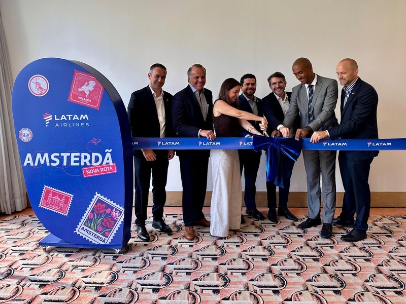 Amsterdã LATAM inaugura seu 9º destino na Europa com 95% de ocupação no primeiro voo