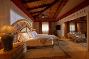 o resort ocupa uma ilha exclusiva cercada por águas claras e paisagens tropicais