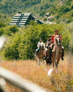 Hotel Termas Chillán reúne neve, spa e experiências em família na Cordilheira dos Andes
