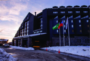 Hotel Termas Chillán reúne neve, spa e experiências em família na Cordilheira dos Andes