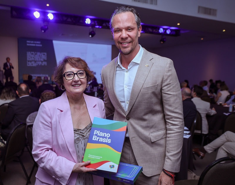 Embratur e Turismo de Portugal estreitam laços no Fórum Atlântico de Turismo em São Paulo Embratur e Turismo de Portugal estreitam laços no Fórum Atlântico de Turismo em São Paulo