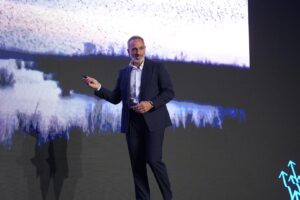 MarketHub Americas David Amsellem analisa como a inteligência artificial está redesenhando as reservas e os ecossistemas digitais globais