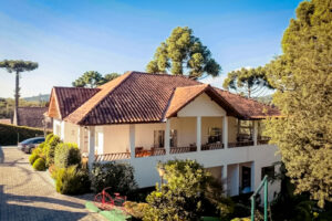 Monte Verde na baixa temporada revela experiências de hospedagem na Serra da Mantiqueira