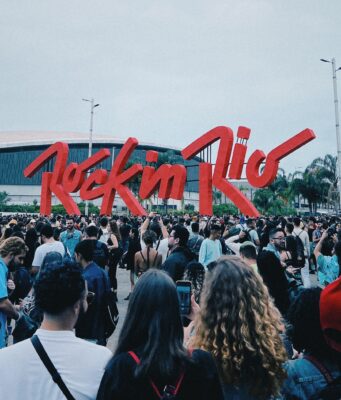 Rock in Rio 2026 deve movimentar R$ 3,3 bilhões e atrair milhares de turistas ao Rio de Janeiro Rock in Rio 2026 deve movimentar R$ 3,3 bilhões e atrair milhares de turistas ao Rio de Janeiro