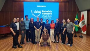 Visite Balneário Camboriú e Região Costa Verde & Mar fortalece relacionamento com o trade turístico em Lima e Santiago