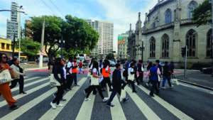 Caminhada dos Saberes leva história negra de São Paulo a estudantes da rede pública e propõe nova etapa do afroturismo educacional