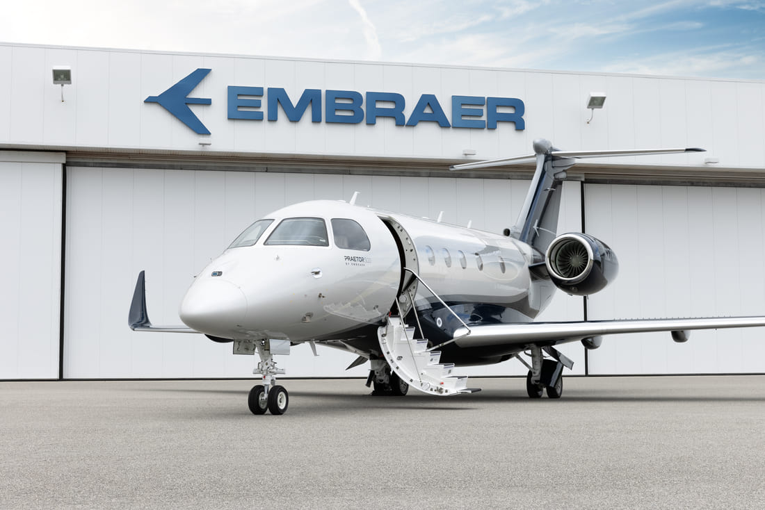 Com receita de R$ 11,3 bilhões, Embraer bate recorde no 2º trimestre e anuncia novas metas financeiras Com receita de R$ 11,3 bilhões, Embraer bate recorde no 2º trimestre e anuncia novas metas financeiras