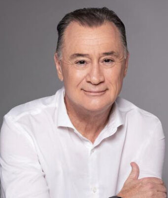 Olivier Hick se despede da Accor após 40 anos de uma jornada cinco estrelas Olivier Hick se despede da Accor após 40 anos de uma jornada cinco estrelas
