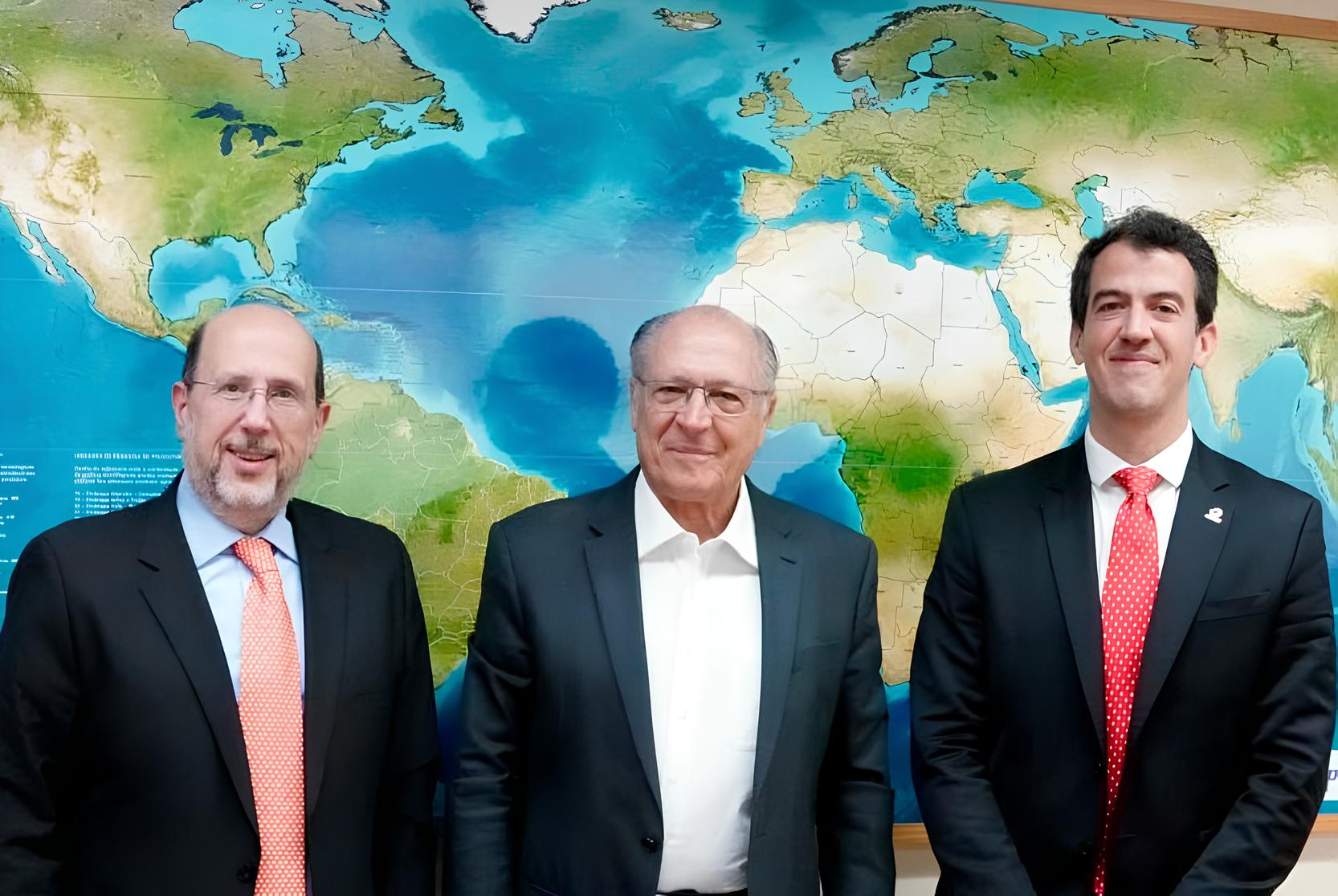 ABLA e FENALOC levam propostas do setor de locação de veículos a Geraldo Alckmin