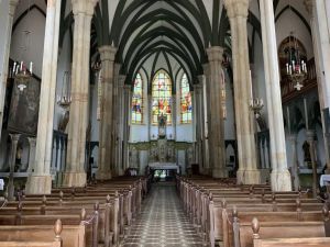 Santuário do Caraça guarda o primeiro templo em estilo neogótico do Brasil