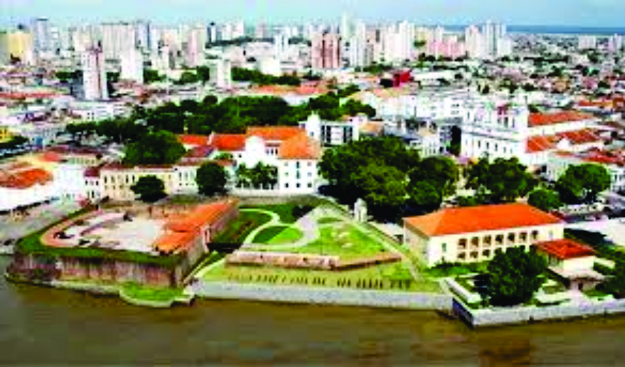Turismo brasileiro pesquisa inédita mapeia perfil e hábitos de turistas em 50 destinos