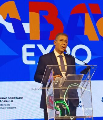 Reunião do Cetur apresenta principais pontos para o desenvolvimento do turismo Reunião do Cetur apresenta principais pontos para o desenvolvimento do turismo