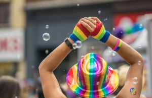 Accor celebra o Dia Mundial do Turismo LGBTQ+