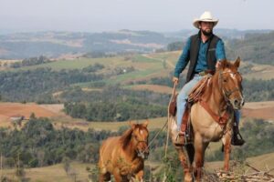 Brasileiro percorre toda a América a cavalo