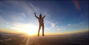 Salto de paraquedas é o novo atrativo radical em Foz do Iguaçu