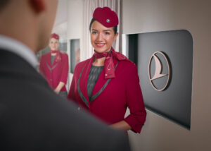 Turkish Airlines apresenta uniformes criados por estilista italiano